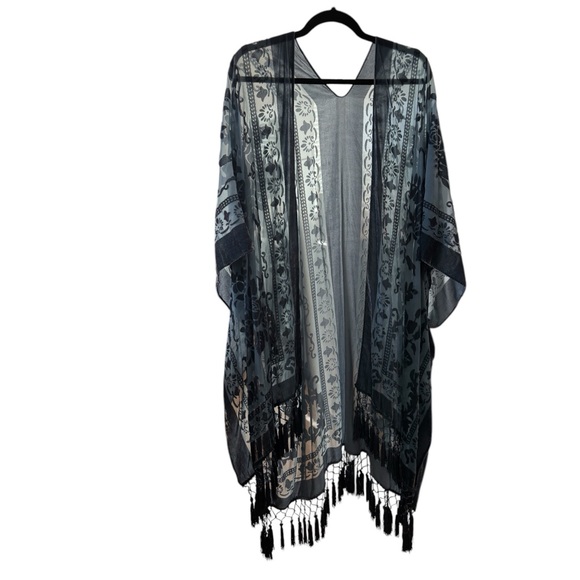 Floral Velvet Burnout Tassel Kimono / Boho Floral Top - Picture 4 of 7